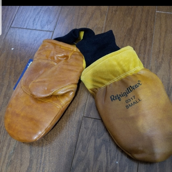 NEW! Refrigiwear Leather dipped mitts sz SMALL - Picture 3 of 6